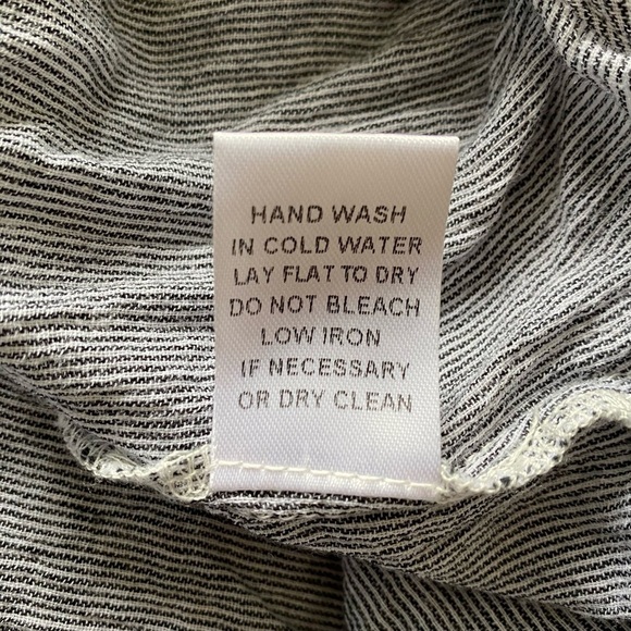 Six One Eight 618 Anthropologie Lightweight Blouse Shirt Women’s Size Medium - Picture 11 of 11